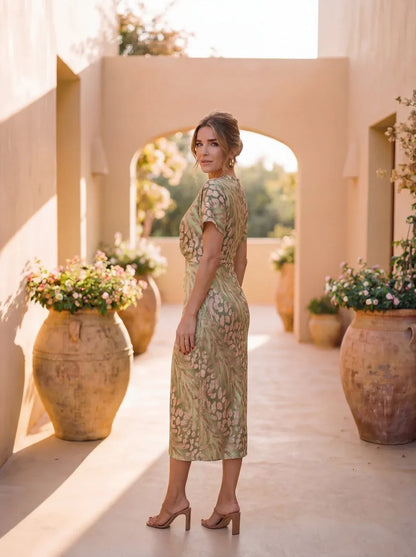 Antonella | Elegante vestido de tejido ligero y fluido